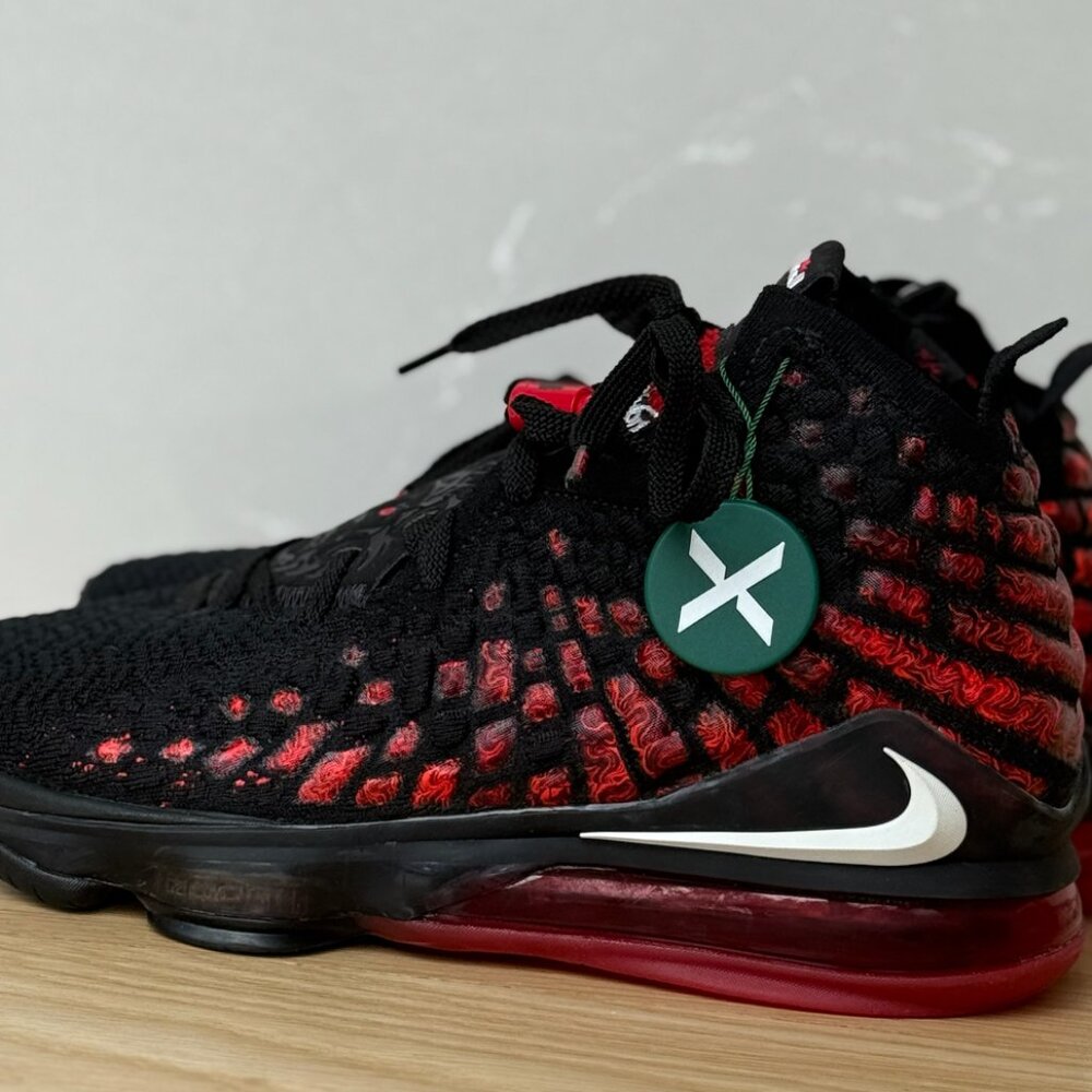 Lebron 17 Infrared